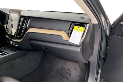 2026 Volvo XC60 B5 Ultra