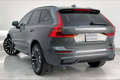 2026 Volvo XC60 B5 Ultra
