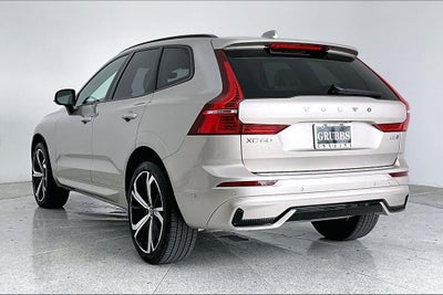 2025 Volvo XC60 B5 Ultra