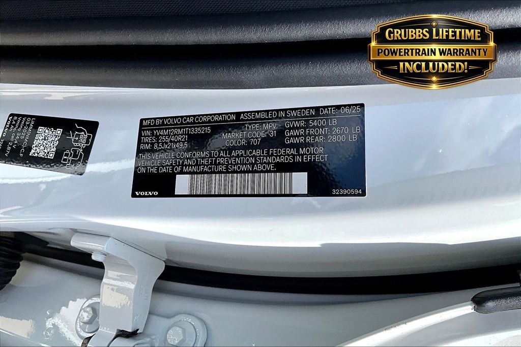 2026 Volvo XC60 B5 Ultra