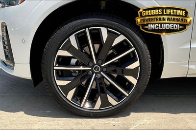 2026 Volvo XC60 B5 Ultra