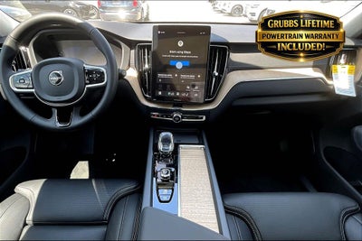 2026 Volvo XC60 B5 Ultra