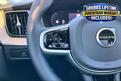 2026 Volvo XC60 B5 Ultra