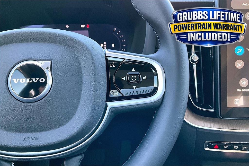 2026 Volvo XC60 B5 Ultra