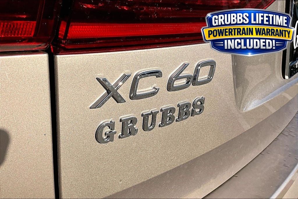 2026 Volvo XC60 B5 Ultra