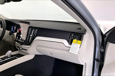 2026 Volvo XC60 B5 Ultra
