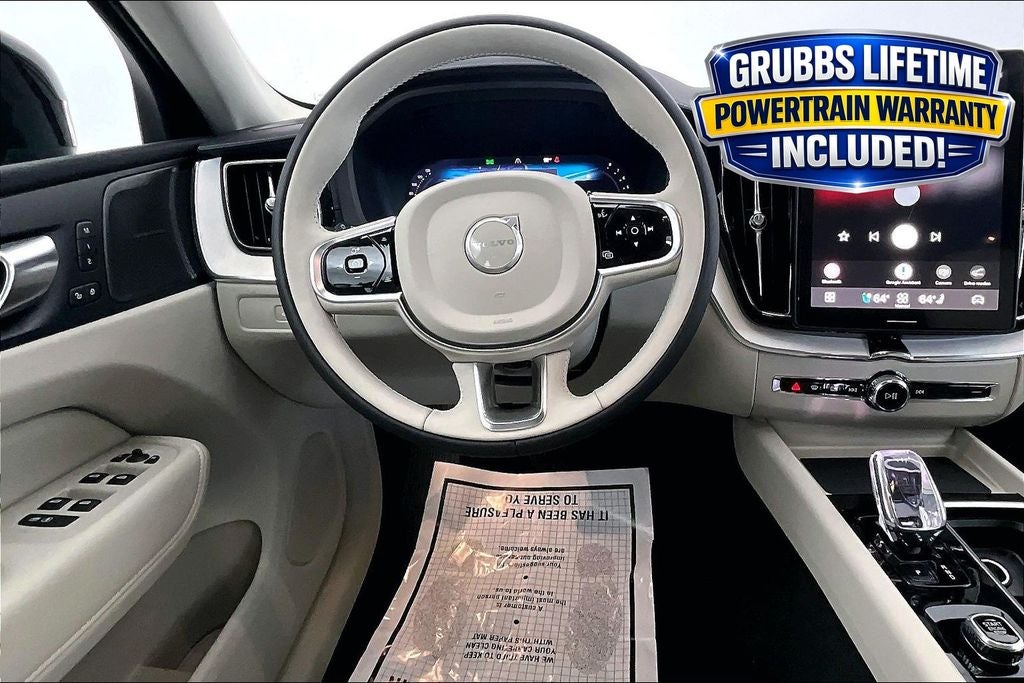 2026 Volvo XC60 B5 Ultra