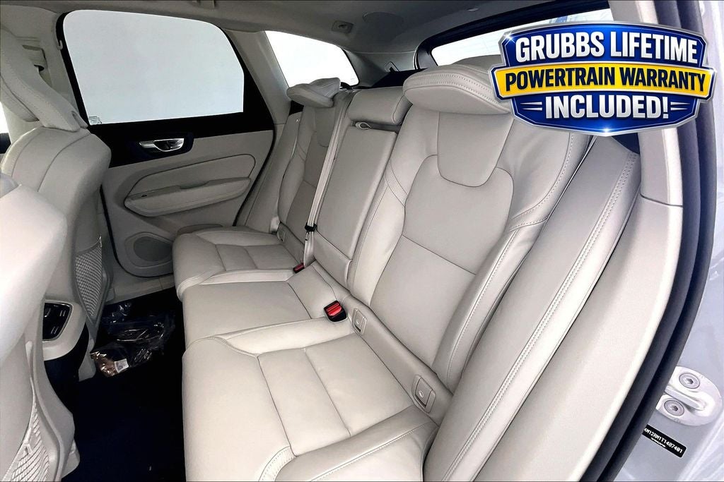 2026 Volvo XC60 B5 Ultra