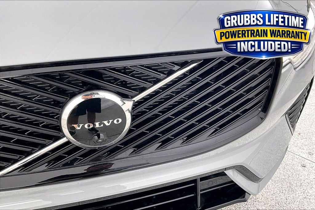 2026 Volvo XC60 B5 Ultra