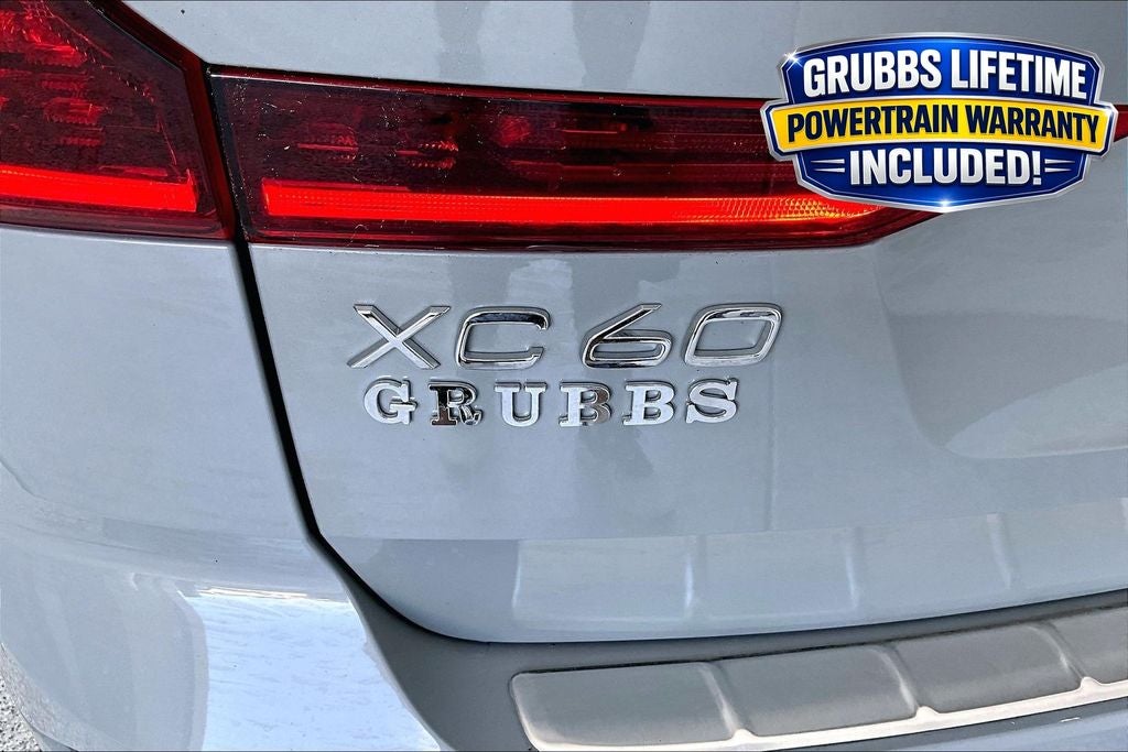 2026 Volvo XC60 B5 Ultra