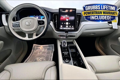 2026 Volvo XC60 B5 Ultra