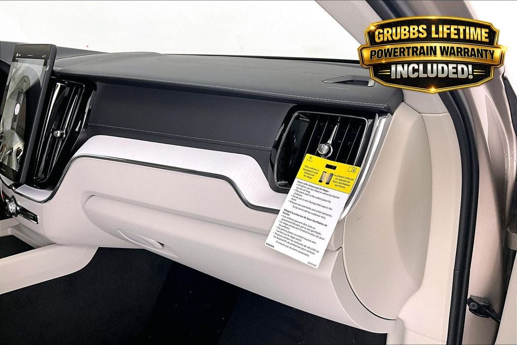 2026 Volvo XC60 B5 Ultra