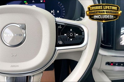 2026 Volvo XC60 B5 Ultra