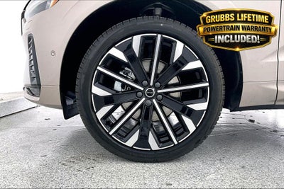 2026 Volvo XC60 B5 Ultra