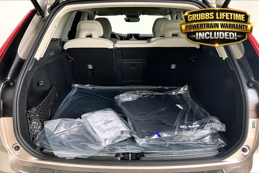 2026 Volvo XC60 B5 Ultra