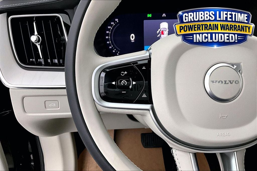 2026 Volvo XC60 B5 Ultra