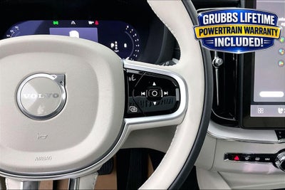 2026 Volvo XC60 B5 Ultra