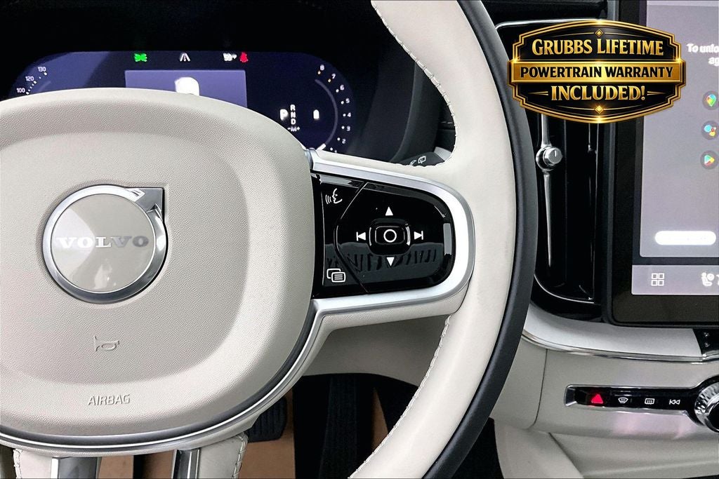2026 Volvo XC60 B5 Ultra