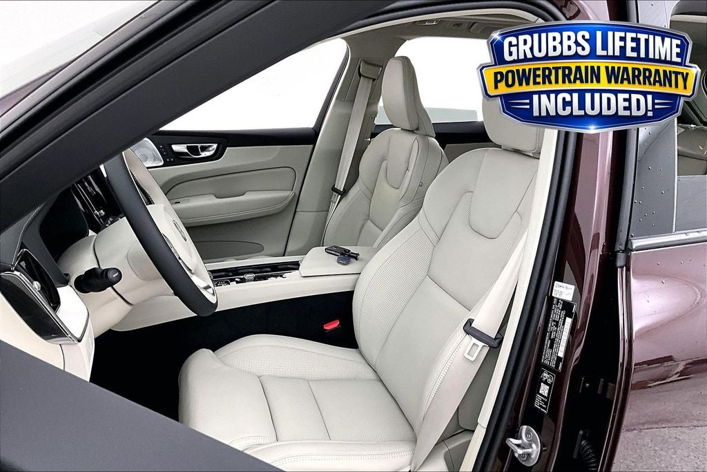 2026 Volvo XC60 B5 Ultra