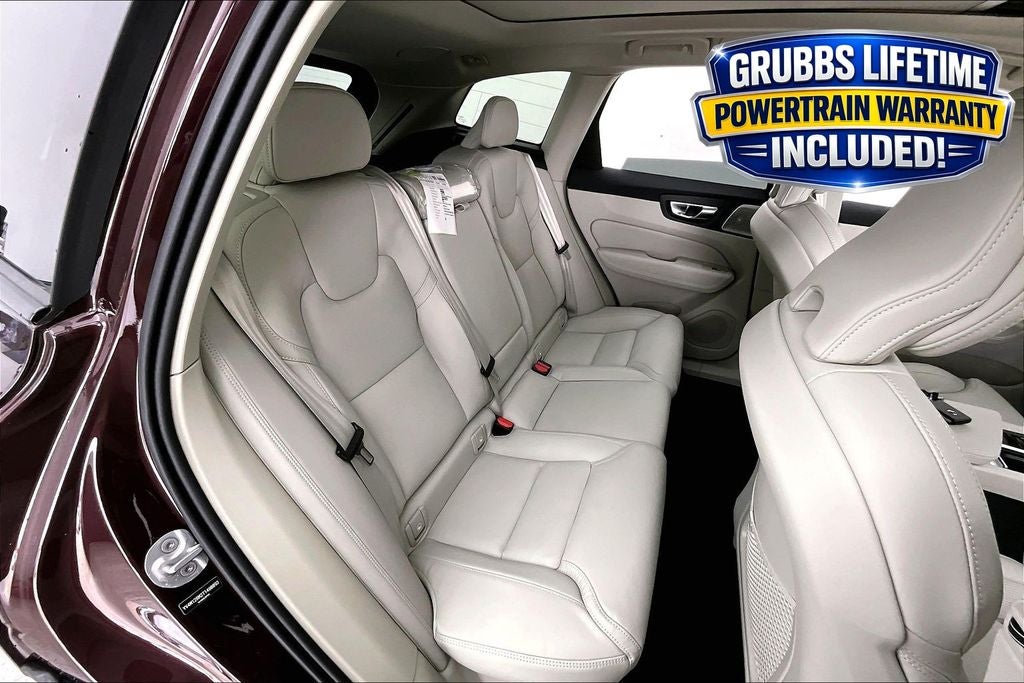 2026 Volvo XC60 B5 Ultra