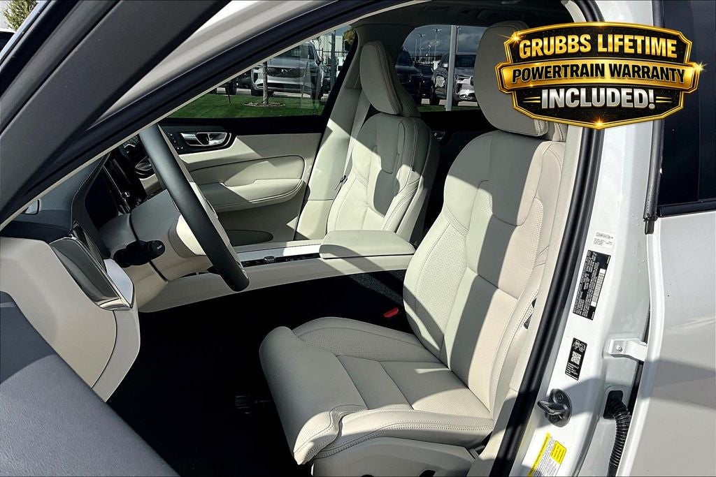 2026 Volvo XC60 B5 Ultra