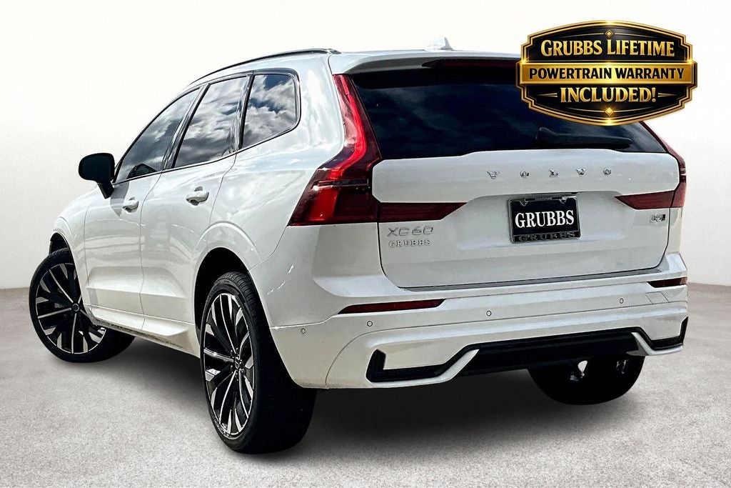2026 Volvo XC60 B5 Ultra