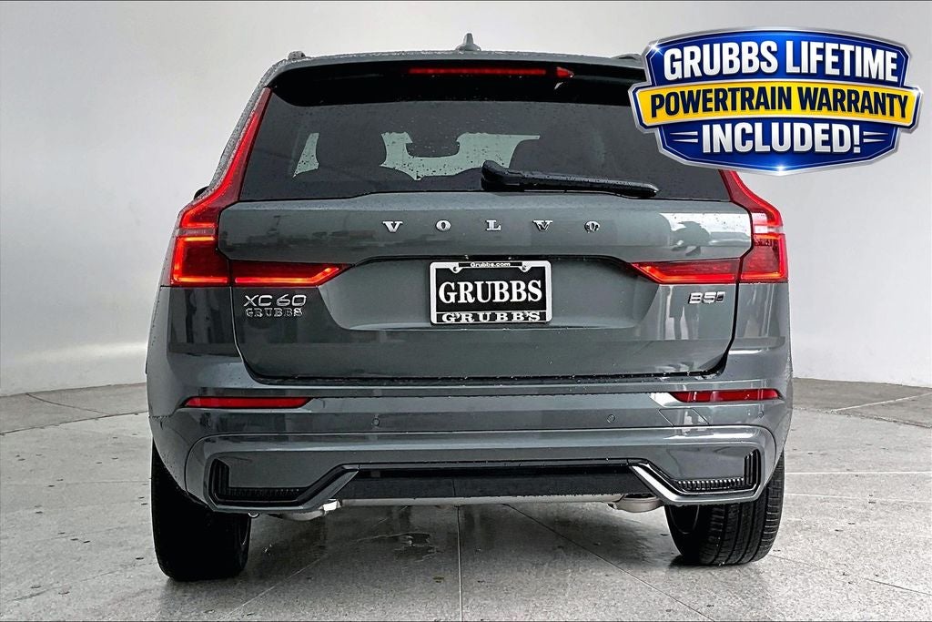 2026 Volvo XC60 B5 Ultra