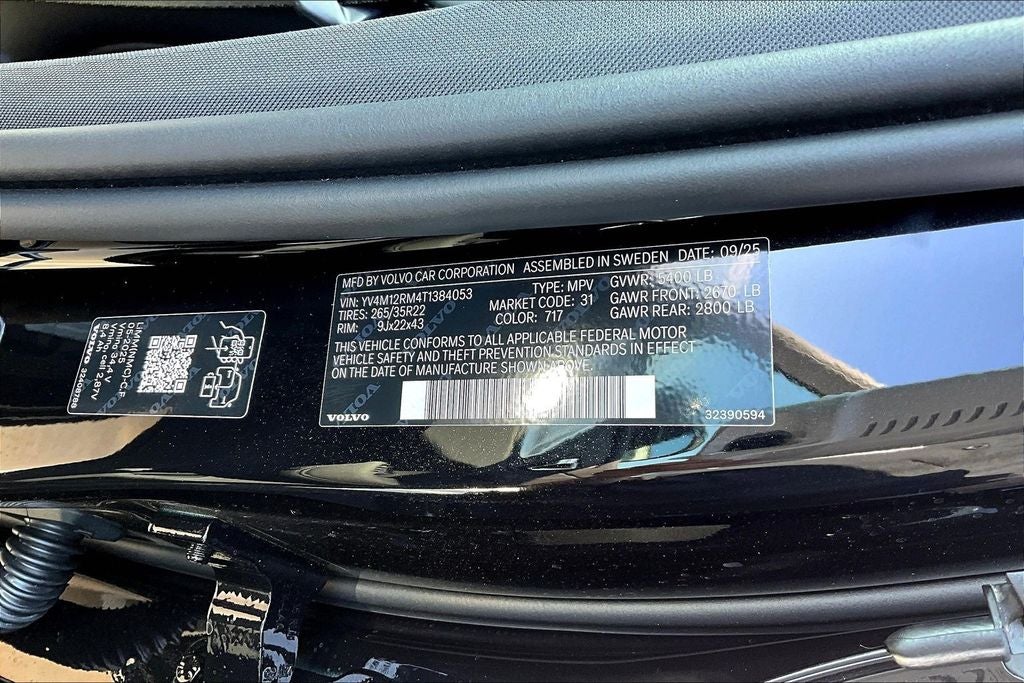 2026 Volvo XC60 B5 Ultra