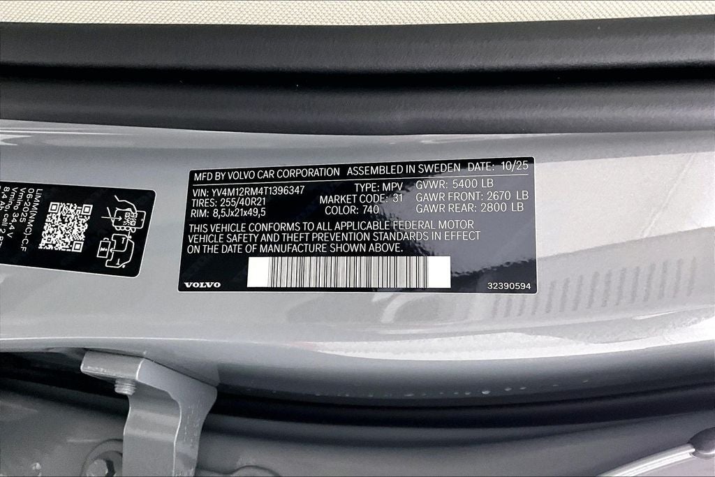 2026 Volvo XC60 B5 Ultra