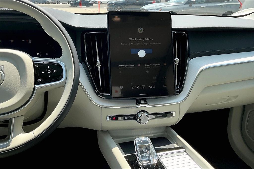 2026 Volvo XC60 B5 Ultra