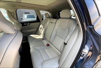 2026 Volvo XC60 B5 Ultra