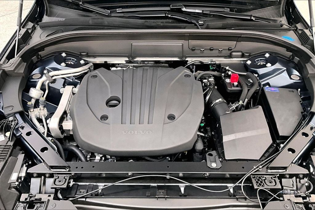 2026 Volvo XC60 B5 Ultra