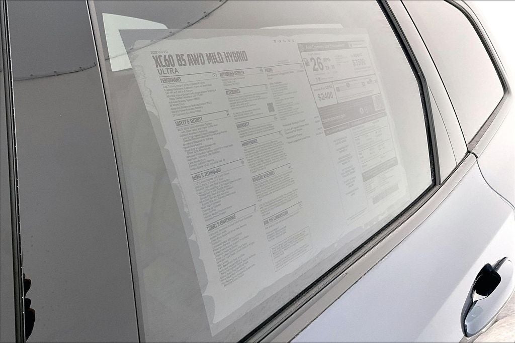 2026 Volvo XC60 B5 Ultra