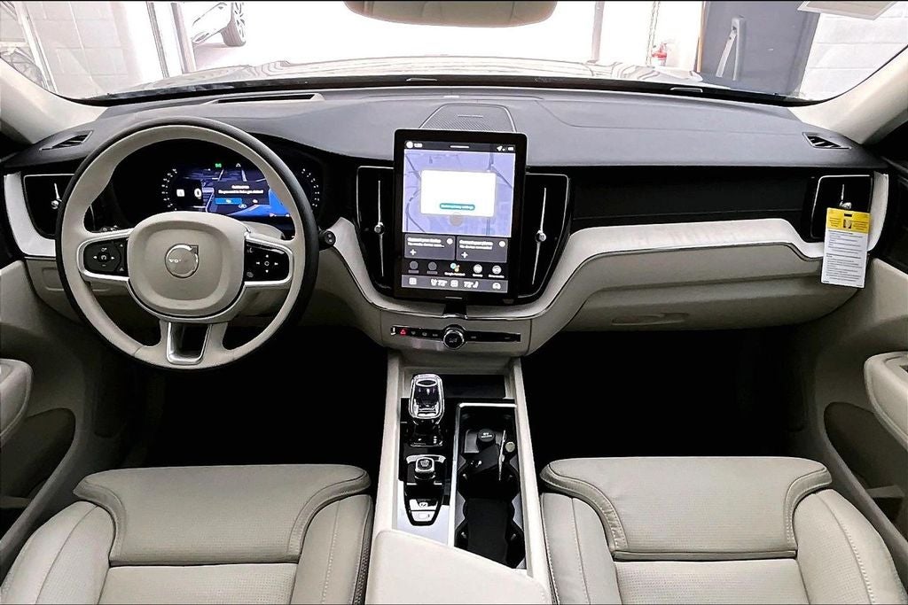 2026 Volvo XC60 B5 Ultra