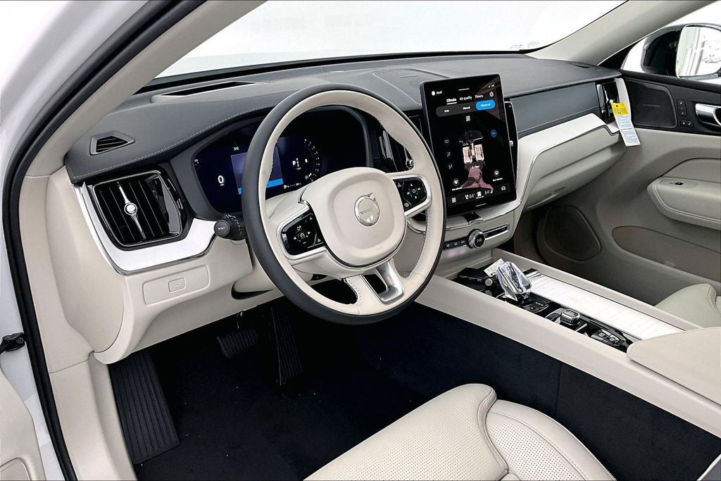 2026 Volvo XC60 B5 Ultra