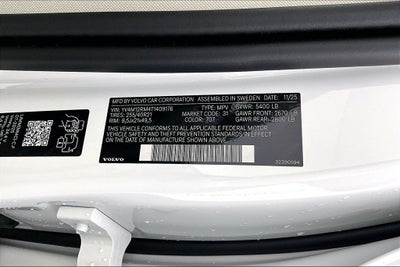 2026 Volvo XC60 B5 Ultra