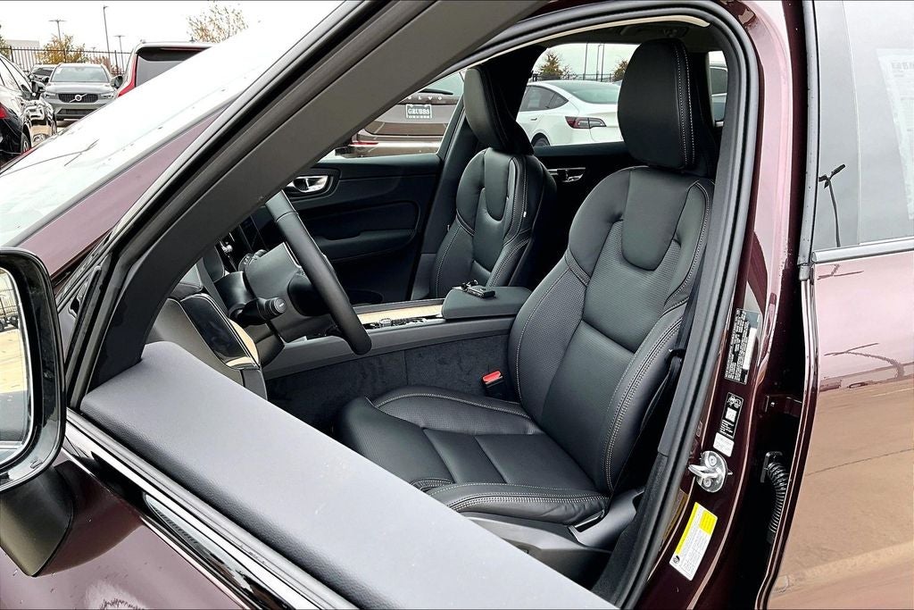 2026 Volvo XC60 B5 Ultra