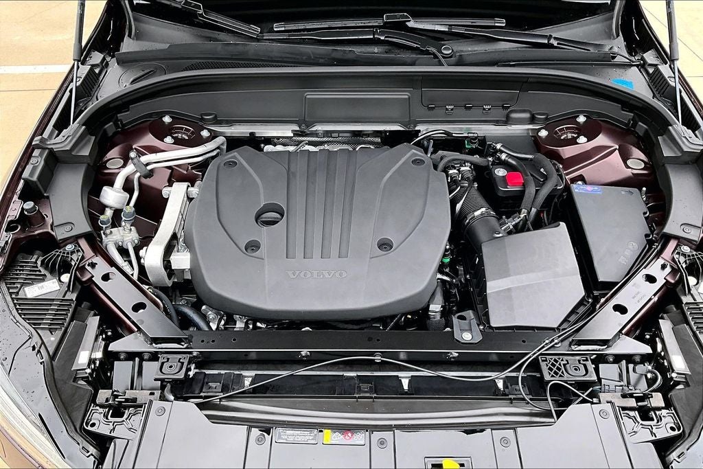 2026 Volvo XC60 B5 Ultra