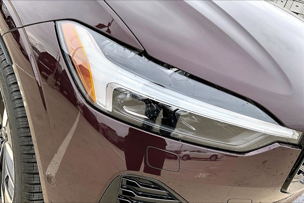 2026 Volvo XC60 B5 Ultra