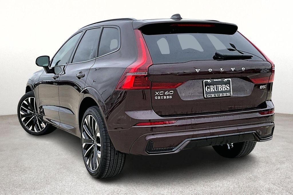2026 Volvo XC60 B5 Ultra