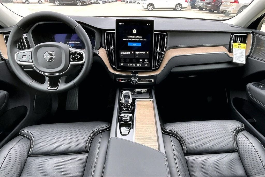 2026 Volvo XC60 B5 Ultra