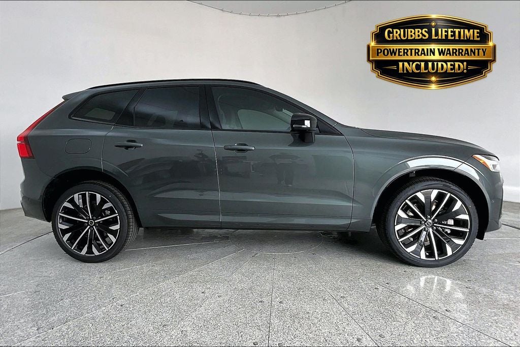 2026 Volvo XC60 B5 Ultra