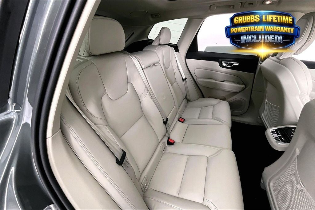 2026 Volvo XC60 B5 Ultra