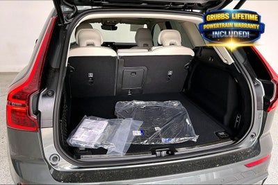 2026 Volvo XC60 B5 Ultra