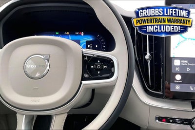 2026 Volvo XC60 B5 Ultra