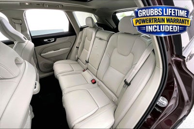 2026 Volvo XC60 B5 Ultra