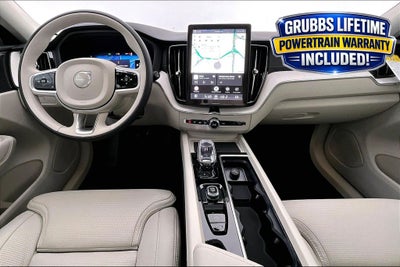 2026 Volvo XC60 B5 Ultra