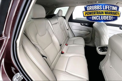 2026 Volvo XC60 B5 Ultra
