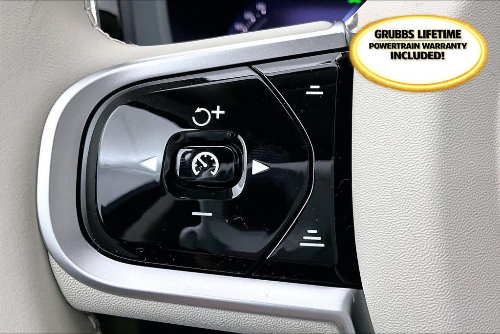 2026 Volvo XC60 B5 Ultra