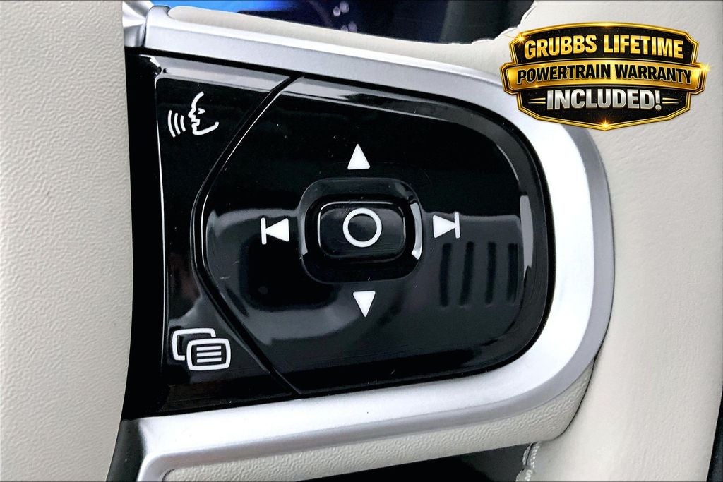 2026 Volvo XC60 B5 Ultra